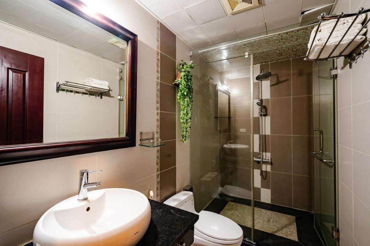 Wild Lotus Hotel Apartment 2 河内 外观 照片